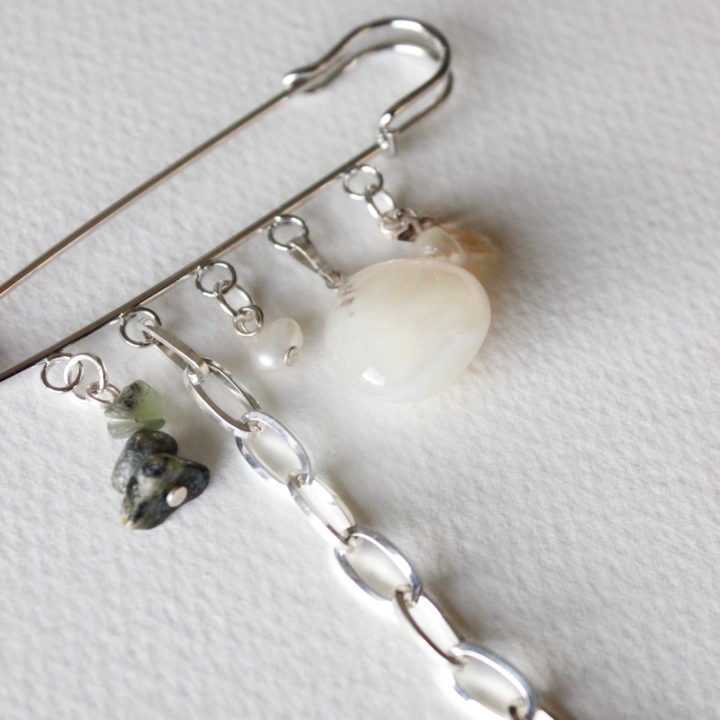 Laguna brooch